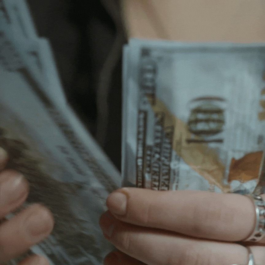 Post de Instagram con Datos de Contacto y Frase Promocional para Empresas y Negocios Profesionales Azul y Rojo
